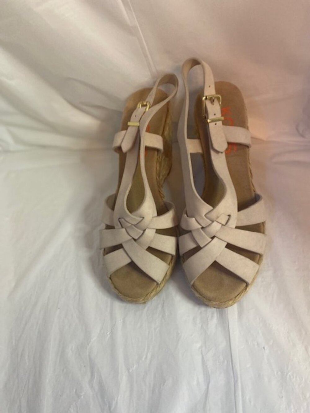Michael Kors Leather Wedge Strappy Open Toe Sandal in Beige, Women's size 8.5M
